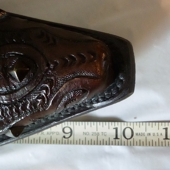 Lucchese leather studded boots size 6 very good condition - Picture 6 of 11